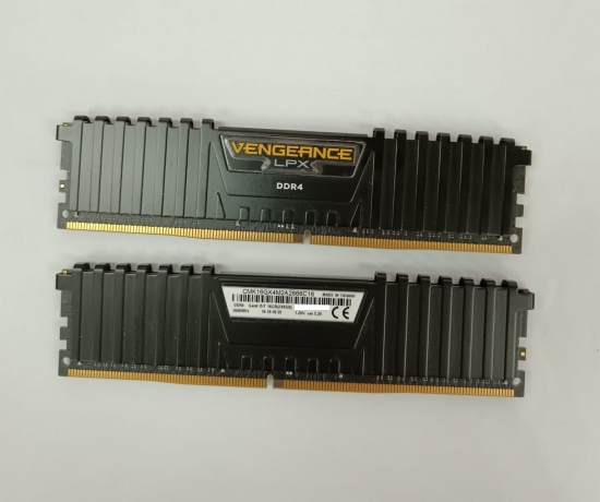 Other Corsair Vengeance LPX 16GB (2x8GB) DDR4 DRAM 2666MHz 